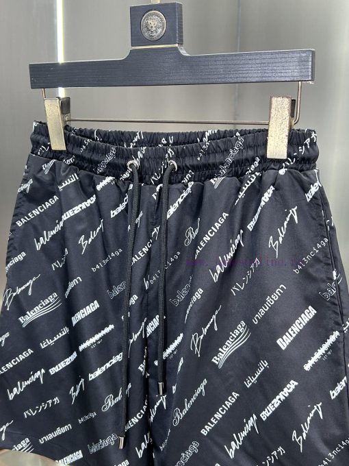 Parisian Maison Is Promoting Men's Casual Shorts And Beach Pants For The Summer Of 2024 Made Of fbbp1g3y - Image 10