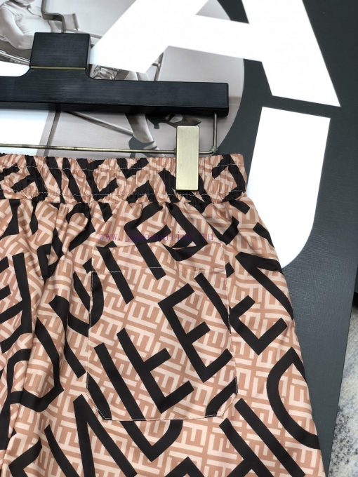 Fendi 2024 Summer Men's Casual Shorts Beach Pants Customized Quick Drying Fabric Soft And Smoot n8pa5476 - Image 10