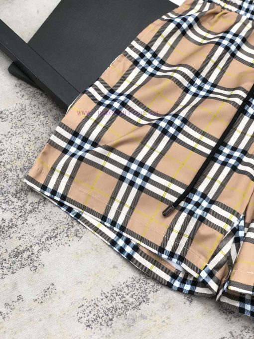 Burberry 2024 Summer Men's Casual Shorts Beach Pants Customized Quick Drying Fabric Soft And Sm pcfkyftf - Image 7