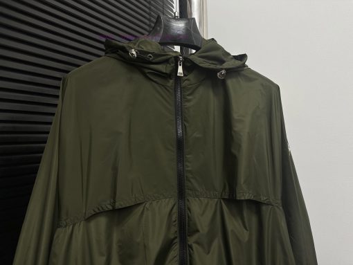 Moncler Mouthed New Women's Long Hooded Windbreaker JacketA Long Windbreaker Worth ItFor Those 65mfb2d2 - Image 5