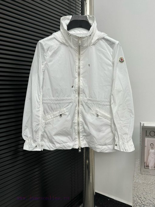 ￼ Moncler ER Mask 24 Spring/Summer New Product Enet Official Website Synchronizes Lightweight S 1grwk6j6