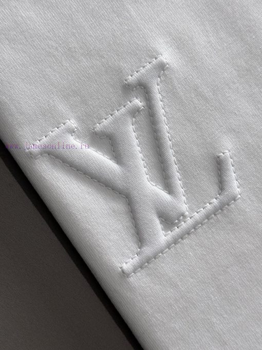 Arrived The Next DayLV Donkey Home 2025 New Two Sleeve Plush Foam Letter Logo Men's And Women's trf71a6z - Image 6