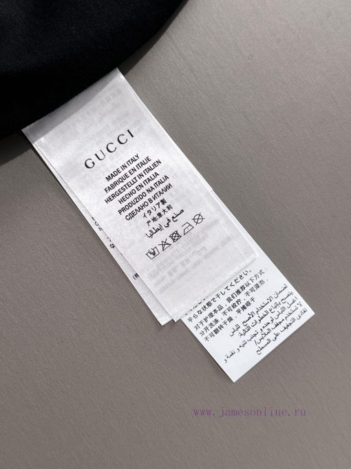 Arrived The Next DayGUCCI 2025 New Pocket Red And Green Embroidered Letter Logo Hand-painted Gr u8kixr83 - Image 9