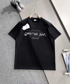 Arrived The Next DayDior 2025 New Artistic Embroidery Letter Logo Men's And Women's Short Sleev cjd6uyp8
