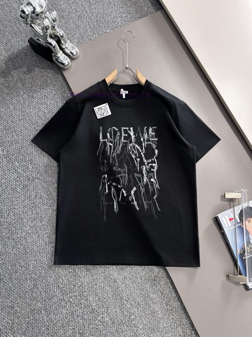 Arrived The Next DayLOEWE 2025 New Tassel Style Plush Letter Logo Patchwork Cuffs Unisex Short g8d0a0dg