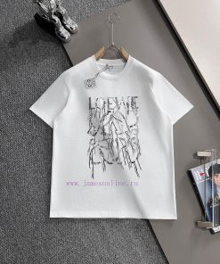 Arrived The Next DayLOEWE 2025 New Tassel Style Plush Letter Logo Patchwork Cuffs Unisex Short gq1mnc93