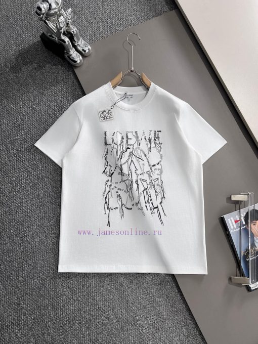Arrived The Next DayLOEWE 2025 New Tassel Style Plush Letter Logo Patchwork Cuffs Unisex Short gq1mnc93