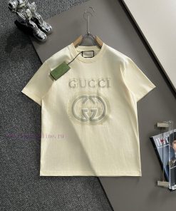 Arrived The Next DayGUCCI 2025 New Inkjet+flocking Double G Letter Logo Unisex Short Sleeved T- i0yi2j9o