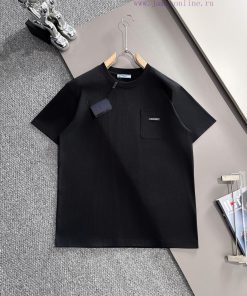 Arrived The Next DayPRADA 2025 New Patchwork Pocket Back Shield Letter Logo Unisex Short Sleeve gygay797