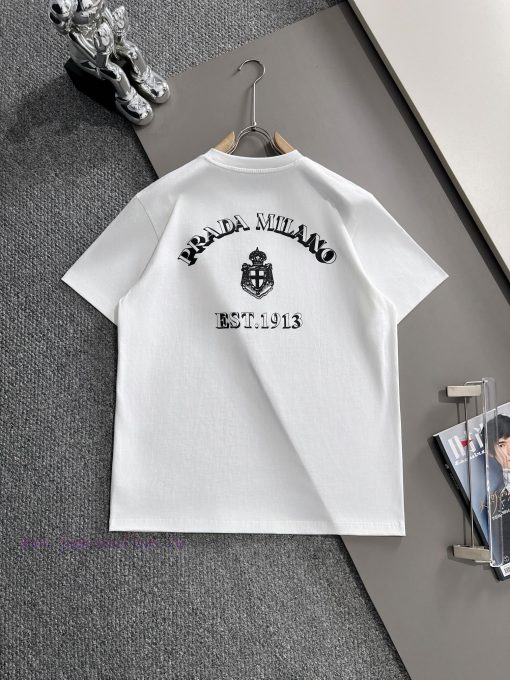Arrived The Next DayPRADA 2025 New Patchwork Pocket Back Shield Letter Logo Unisex Short Sleeve hrhbdyt9 - Image 3