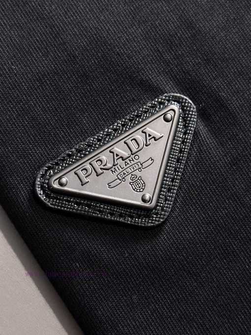 Arrived The Next DayPRADA 2025 New Knitted Splicing Custom Triangle Logo Men's And Women's Same 16tkwzkd - Image 6