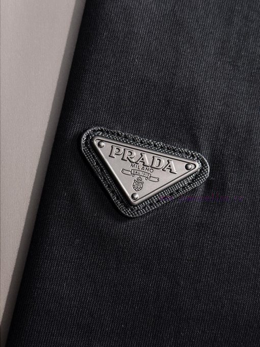 Arrived The Next DayPRADA 2025 New Knitted Splicing Custom Triangle Logo Men's And Women's Same 16tkwzkd - Image 7