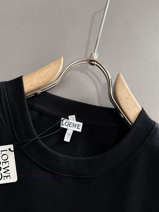 Arrived The Next DayLOEWE 2025 New Graffiti Thread Embroidered Letter Logo Splicing Cuff Men's 46ca7clp - Image 4