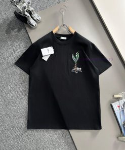 Arrived The Next DayDior 2025 New Flower Sprout Embroidered Letter Logo Men's And Women's Short 45c4w28q