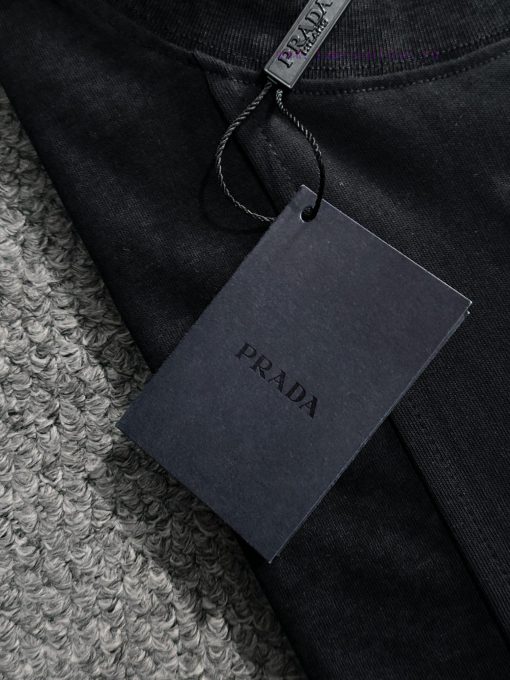 Arrived The Next DayPRADA 2025 New Fabric Splicing Custom Leather Seal Letter Logo Unisex Short xumce1k3 - Image 7