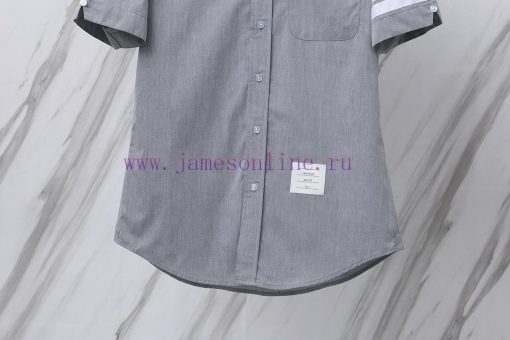 Item Number T98TB Thin Qian Brei Cloth Four Bar Short Sleeved ShirtTHOM BROWNE. Tom Brown TB Qi kvaeptjl - Image 9