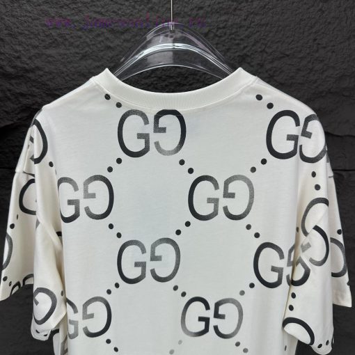 Gucci 2024 New Full Print Logo Couple's Short Sleeved T-shirtOriginal Fabric With Digital Direc tpn4ur5w - Image 8