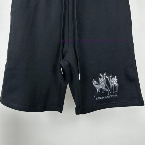 Burberry 2024 Spring/Summer New Embroidery Collection 🪡 Three Little Deer 🦌 Couple ShortsOrigin cx0m4as1 - Image 6