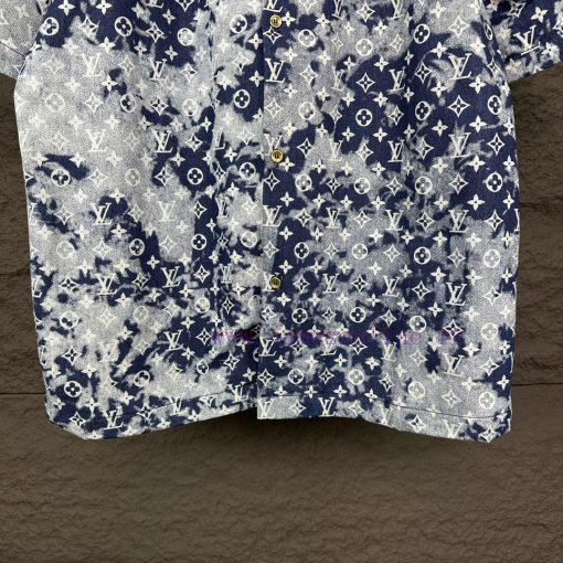 LV Louis Vuitton 2024 Spring/Summer New Printed Logo Couple Denim Short Sleeved ShirtOriginal C w1bzoa4c - Image 7
