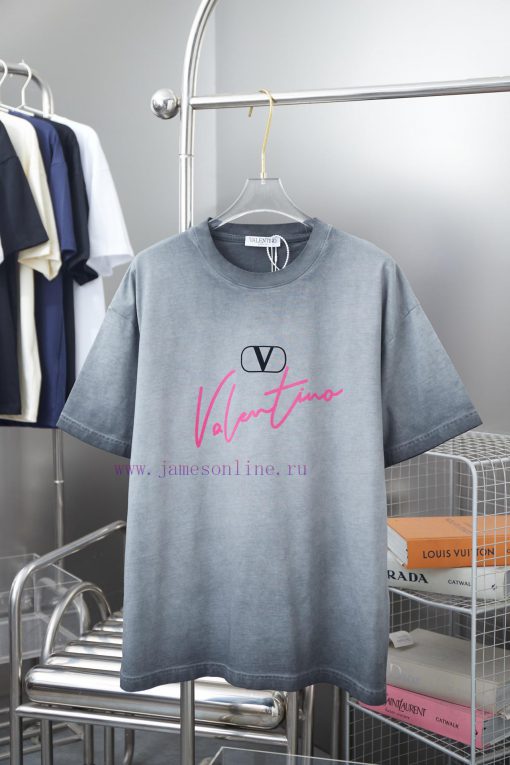 VAL * NTINO Huajia 25SS Early Spring New Style Plush Letter Printed Short Sleeved ShirtLight Lu 9pz1i1c6
