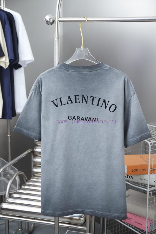 VAL * NTINO Huajia 25SS Early Spring New Style Plush Letter Printed Short Sleeved ShirtLight Lu 42z7npvs - Image 3