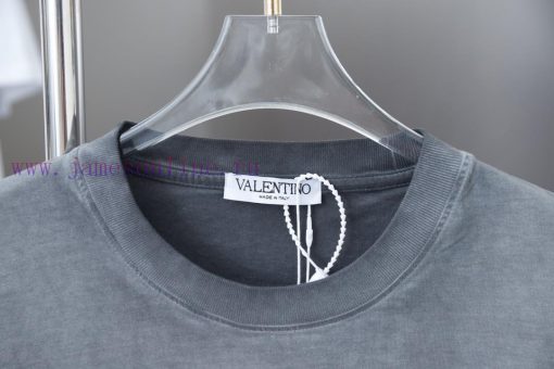 VAL * NTINO Huajia 25SS Early Spring New Style Plush Letter Printed Short Sleeved ShirtLight Lu 9pz1i1c6 - Image 13
