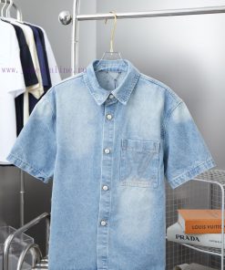 Louis Lv 25ss Early Spring New Denim Vest Short Sleeved ShirtLight Luxury Fashion Is A Must-hav lbde814j