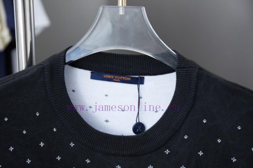The New LV Louis 25ss Cotton T-shirt Features Intricate Jacquard Knitting To Present A Gradient 9mfxxj71 - Image 13