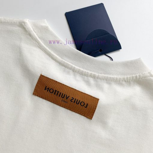 Style Number D705Louis Vuitton LV Logo Printed Short Sleeved ShirtExquisite Logo Identification aeod754b - Image 9