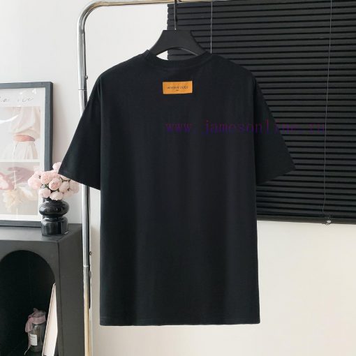 Style Number D739Louis Vuitton LV Logo Printed Short Sleeved ShirtExquisite Logo Identification v642stg4 - Image 3