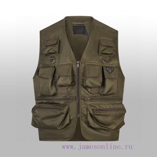 Prada Early Autumn Workwear Nylon Vest Triangle Logo Functional Organ Bag Design Process Is Com j9yoe3jh