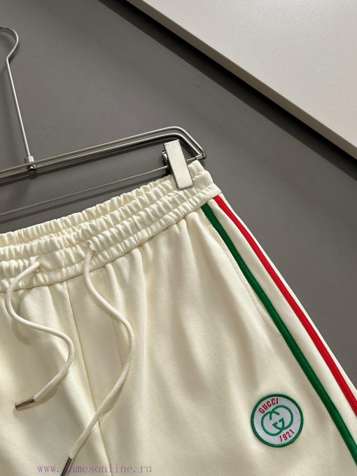 GUCCI 2025 New Men's And Women's Daily Commuting Essential Red And Green Striped Ribbon Splicin xgmv93n5 - Image 4