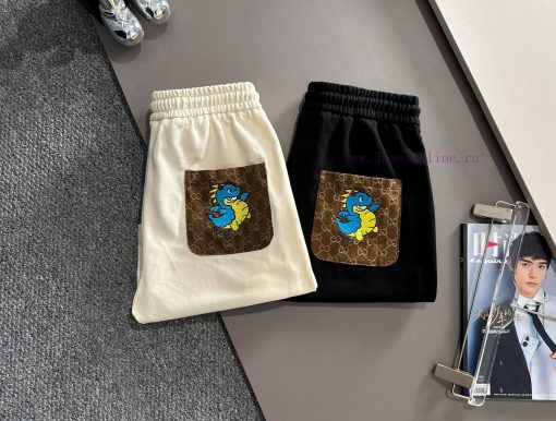 GUCCI 2025 New Collection Of Men's And Women's Daily Commuting Outfits Essential Kangli Digital w0ay9ex5 - Image 10