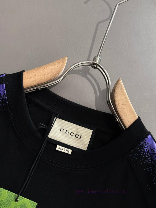 Arrived The Next DayGUCCI 2025 New Patch Pocket Three Bar Striped Ribbon Splicing Dark Print Em xty1649w - Image 5