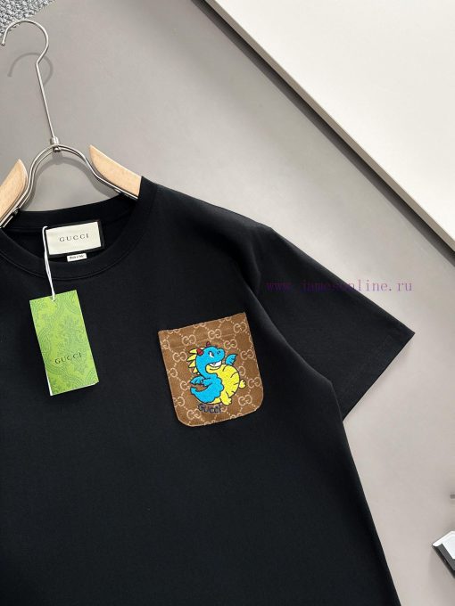 Arrived The Next DayGUCCI 2025 New Patch Pocket Small Dinosaur Embroidery Back Panel Double G D tdjn3hp1 - Image 4