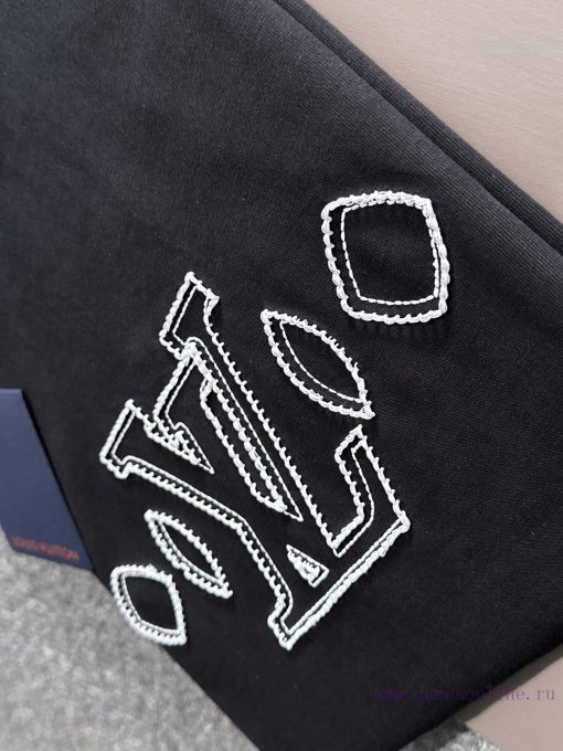 Arrived The Next DayLV Donkey Home 2025 New Front Hollow Embroidery Letters Back Foam Clover Lo fw8xchh7 - Image 5