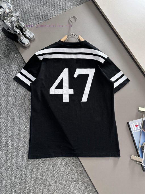 Arrived The Next DayDior 2025 New Cracked Digital Letter Logo Unisex Short Sleeved T-shirtCusto kwtwka4t - Image 3