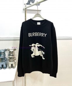 Style Number R053Burberry Contrasting Logo War Horse Pattern Jacquard Pullover Round Neck Wool fp3qb5ee