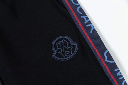 ️2025 MONCLER New Knitted Pants Customized Fabric Tight And Stereoscopic Version Straight Strip 1yzjrfw5 - Image 5