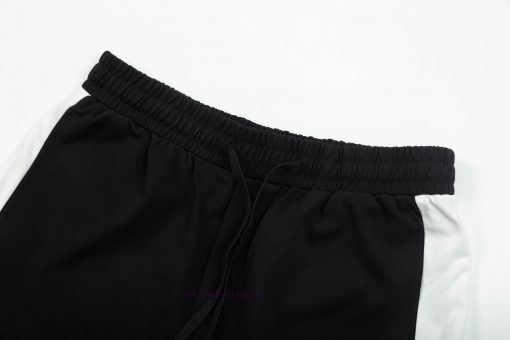 ️2025 MONCLER New Knitted Shorts With Customized Fabric Embroidered Logo Pattern Tight And Ster lrzyhh1y - Image 4