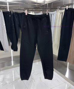 Balenciaga Classic High QualityThree Standard Latest English Logo Embroidered Sweatpants Custom k5lra31j