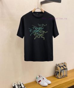 Arc/Archaeopteryx 2025 Trendy Brand Couple's Style Classic Logo Printed Round Neck T-shirt Spri 35z4t9m5