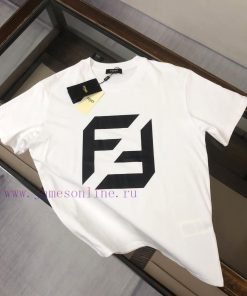 FENDI's New Summer Round Neck Short Sleeved T-shirt Weighs 270 Grams And Is Made Of High-end Pu smwnedzi