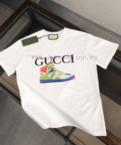 GUCCI's New Summer Round Neck Short Sleeved T-shirt Weighing 270 Grams Is Made Of High-quality 7t0j2hk0