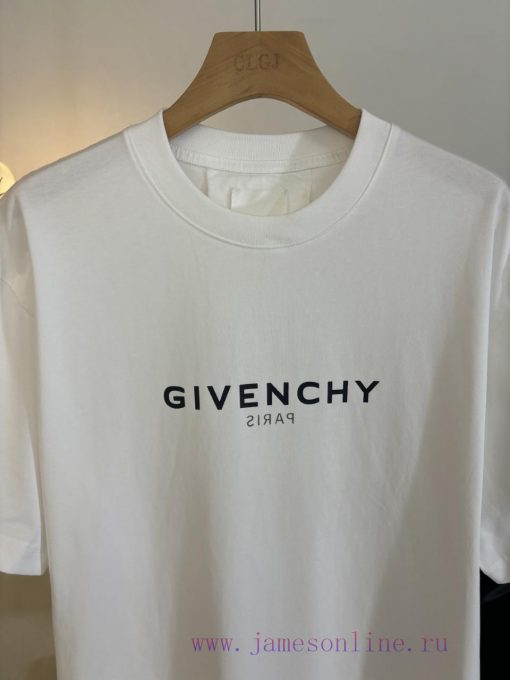 Top Level Real-life PhotosGivenchy Givenchy. 25SS Letter Mirror Pattern Printed Short Sleeved T bt6zv353 - Image 6