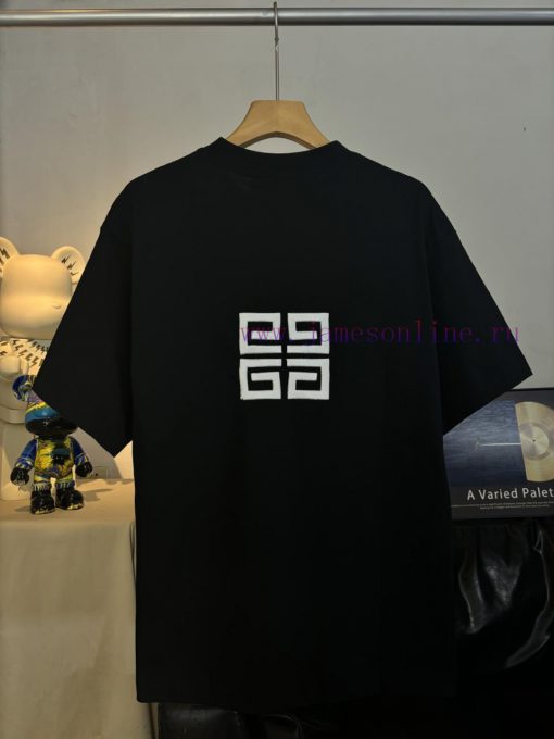 Top Level Real-life PhotosGivenchy Givenchy. 25SS 3D Letter Embroidered Short Sleeved T-shirtTh 9nxbfixh - Image 3