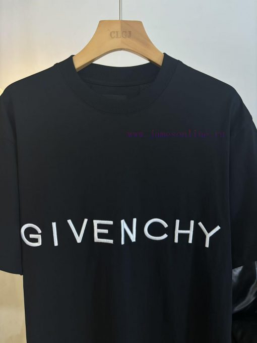 Top Level Real-life PhotosGivenchy Givenchy. 25SS 3D Letter Embroidered Short Sleeved T-shirtTh 9nxbfixh - Image 6