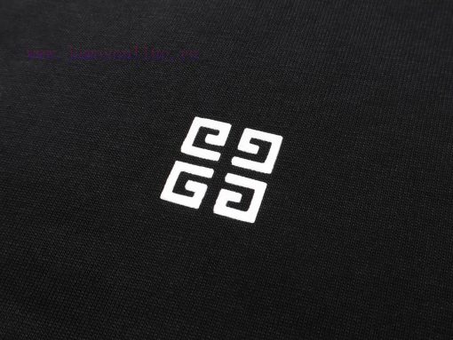 Top Level Detail ImagesGivenchy Givenchy. 25SS Reflective Lightning Printed Short Sleeve T-shir dxpqypru - Image 8