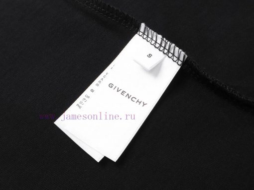 Top Level Detail ImagesGivenchy Givenchy. 25SS Reflective Lightning Printed Short Sleeve T-shir dxpqypru - Image 10