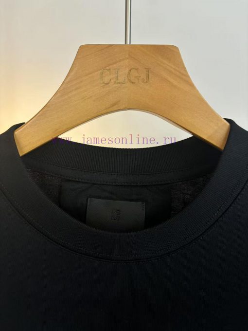 Top Level Real-life PhotosGivenchy Givenchy. 25SS Reflective Lightning Printed Short Sleeve T-s phat2qee - Image 7